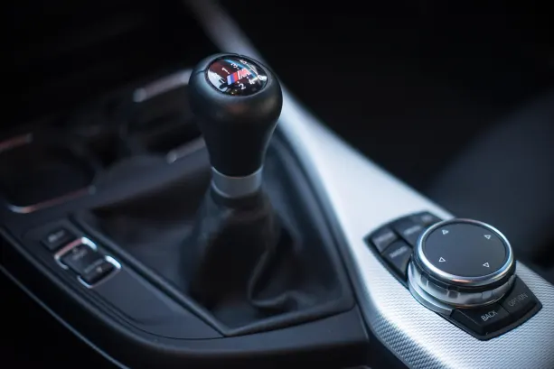 Kaszinó Jackpot Cash Android/iOS Alkalmazás